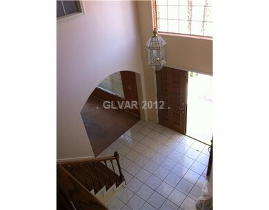 unlisted-address, Las Vegas, NV 89117 - photo 4