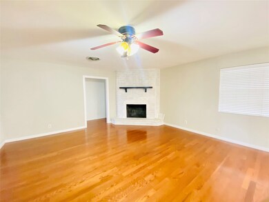 1911 Field Store Rd, Waller, TX 77484 - photo 6