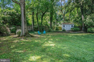 860 Thomas Rd, Lafayette Hill, PA 19444 - photo 4