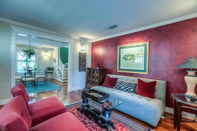 1510 Columbia St, Houston, TX 77008 - photo 4