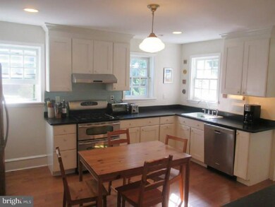 913 Twyckenham Rd, Media, PA 19063 - photo 7