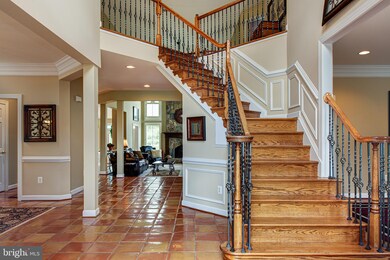 19343 Emerald Park Dr, Leesburg, VA 20175 - photo 3