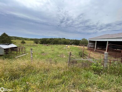 1449 Truro Pavement, Osceola, IA 50213 - photo 6