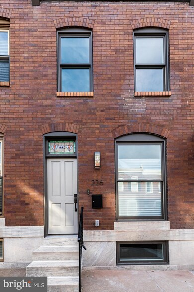 226 S Robinson St, Baltimore, MD 21224 - photo 4