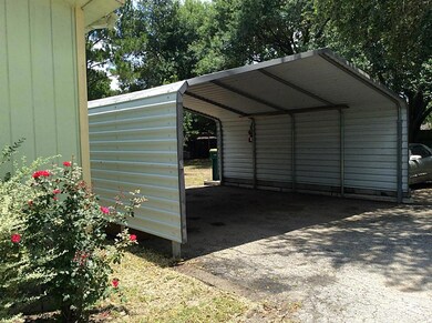 6002 Cottonwood St, Pearland, TX 77584 - photo 3