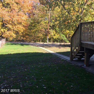 1172 Foxwood Ln, Essex, MD 21221 - photo 2