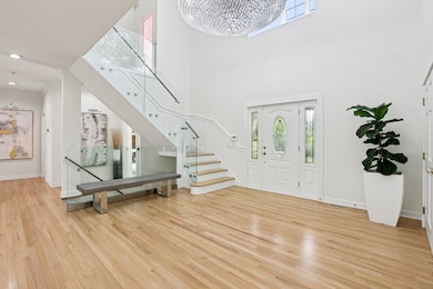 1314 Dunheath Dr, Inverness, IL 60010 - photo 2