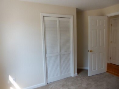 29 Fieldstone Ln, Sanford, ME 04073 - photo 6