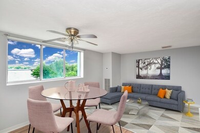 Crown Place unit 304, Brockton, MA 02302 - photo 2