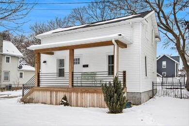 003_124westspruce_2_828