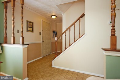 8978 Westchester Dr, Manassas, VA 20112 - photo 3