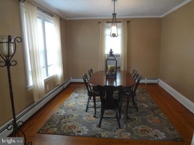 533 E King St, Littlestown, PA 17340 - photo 5