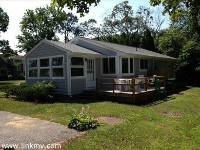 60 Harbor View Ln, Vineyard Haven, MA 02568 - photo 3