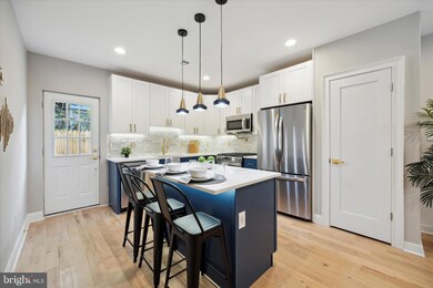 2316 Wilder St, Philadelphia, PA 19146 - photo 7