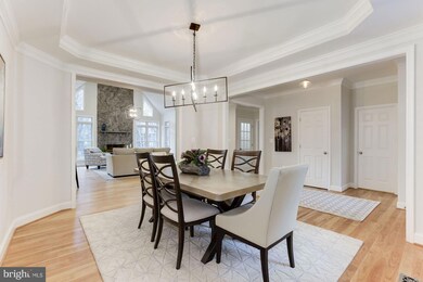 2220 Orchid Dr, Falls Church, VA 22046 - photo 3