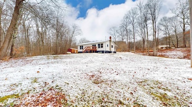 60 Stonehouse Hollow Rd, Grafton, WV 26354 - photo 2