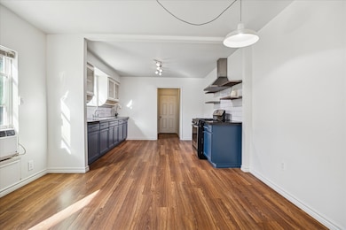 7933 Elwood St, Houston, TX 77012 - photo 7