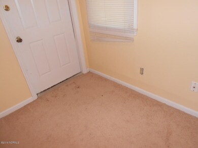 313 Bracken Place, Jacksonville, NC 28540 - photo 7