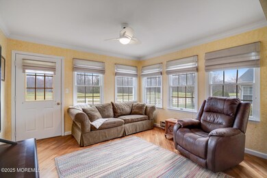 11 Bedfordshire Dr, Monroe Township, NJ 08831 - photo 4