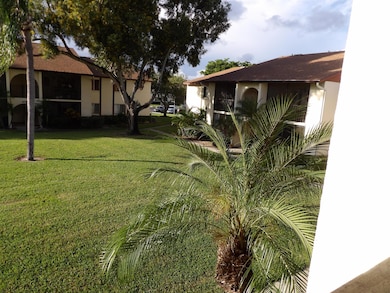 4969 Sable Pine Cir unit C2, West Palm Beach, FL 33417 - photo 3