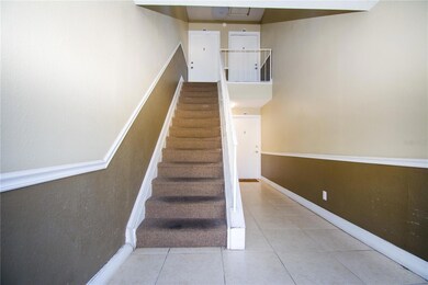 13830 Orange Sunset Dr unit 202, Tampa, FL 33618 - photo 3