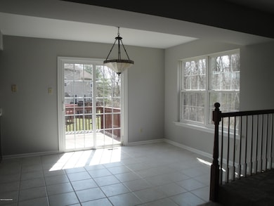 517 Archers Mark, East Stroudsburg, PA 18301 - photo 3
