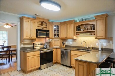 112 Montague Rd, Savannah, GA 31410 - photo 5