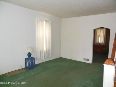 26 Snowden St, Kingston, PA 18704 - photo 6