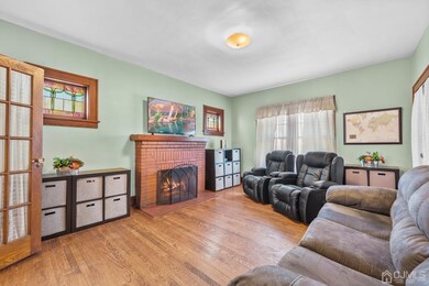 Unit 1 Livingroom