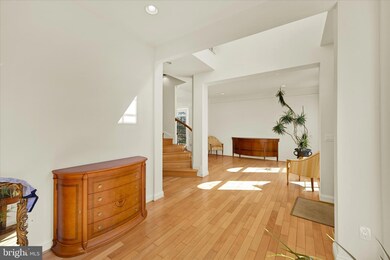 2730 Lightfoot Dr, Baltimore, MD 21209 - photo 6