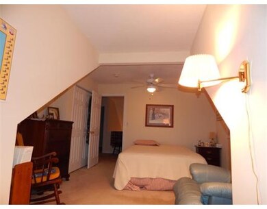 50 Fox Run Rd unit 50, Blackstone, MA 01504 - photo 4