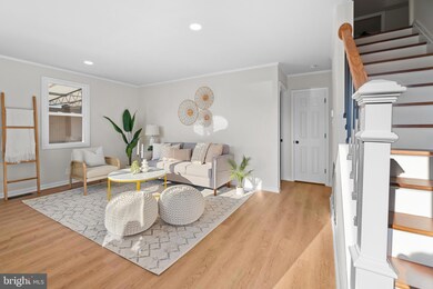 8220 Watersedge Rd, Dundalk, MD 21222 - photo 2