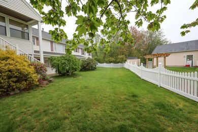 14 Danforth Cir, Manchester, NH 03104 - photo 3