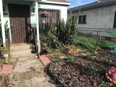 11732 Slater St, Los Angeles, CA 90059 - photo 3