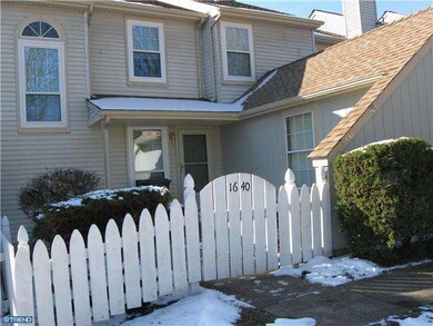 1640 Mcnelis Dr, Southampton, PA 18966 - photo 2