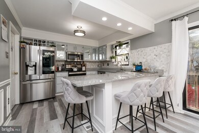 9339 Breamore Ct, Laurel, MD 20723 - photo 2