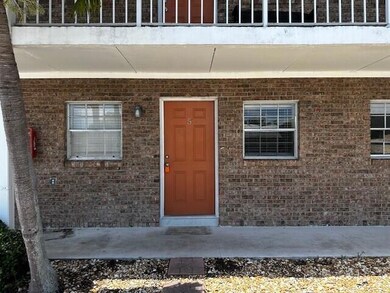 623 Forrest Ave unit 5, Cocoa, FL 32922 - photo 2