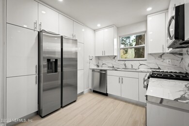 3710 Macgregor Dr, Jacksonville, FL 32210 - photo 6