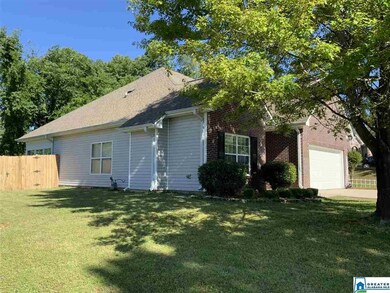 5104 Cantebury Ct, Center Point, AL 35215 - photo 3