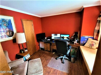 125 Chippy Cole Rd, Milford, PA 18337 - photo 6