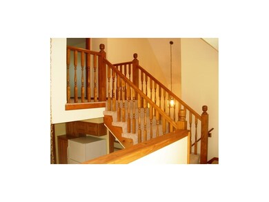 8341 Alden St, Lenexa, KS 66215 - photo 6