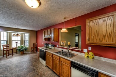 Eat in kitchen