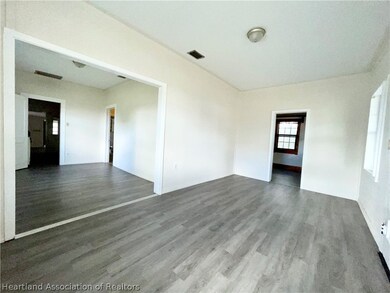 342 E Hibiscus St, Lake Placid, FL 33852 - photo 2