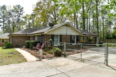 974 Warwick Dr, Macon, GA 31210 - photo 2