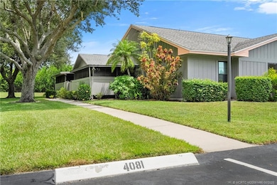 4081 NW Cinnamon Tree Cir, Jensen Beach, FL 34957 - photo 2