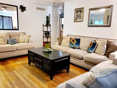 1021 Ralph St, Grand Prairie, TX 75051 - photo 6