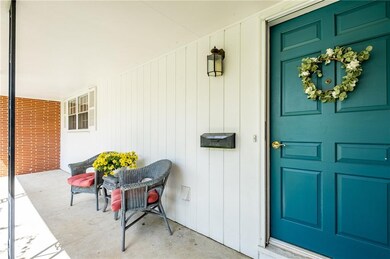 1302 Rocky Ford Rd, Columbus, IN 47203 - photo 3