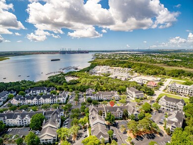 03-130 River Landing 9314_e-3