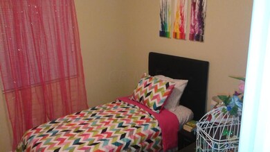 bedroom2