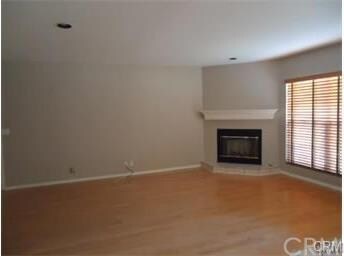 Living Room/Fire place